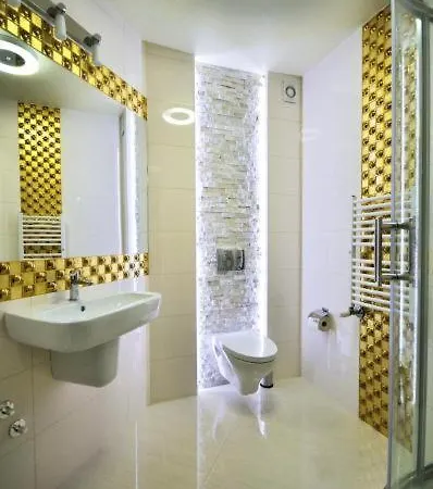 Bed and breakfast Api Iv 3*