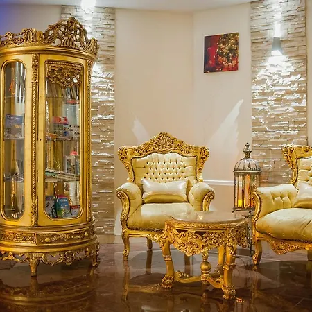 Api Iv Bed & Breakfast