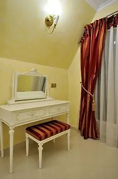 Bed & Breakfast Api Iv 3*