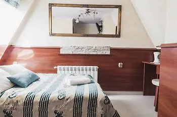 Bed & Breakfast Api Iv