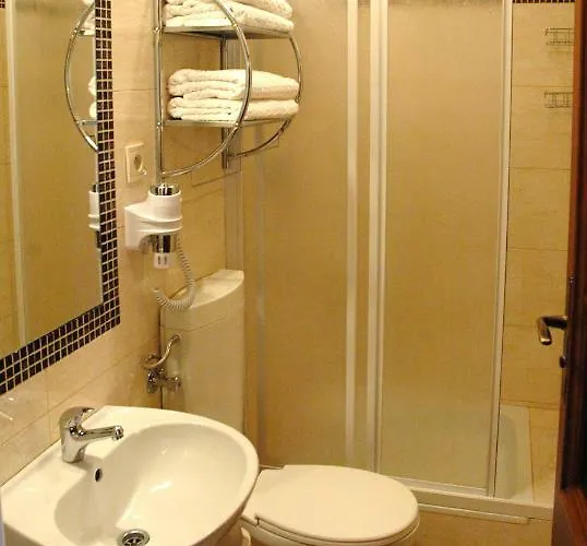 Bed & Breakfast Api Iv 3*